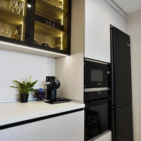 Luxury Seaview Azzurro 5 Baltjik