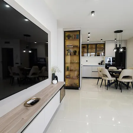 Luxury Seaview Azzurro 5 Lägenhet Baltjik