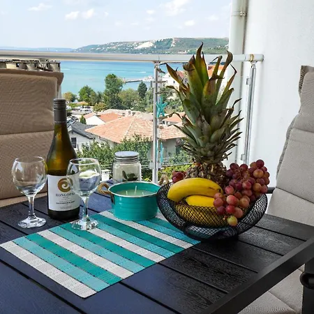 Luxury Seaview Azzurro 5 Baltjik