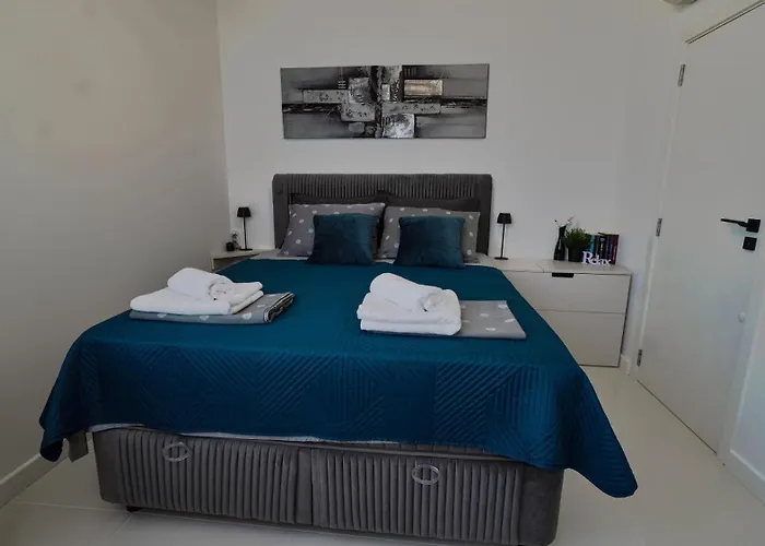 Luxury Seaview Azzurro 5 Μπαλτσίκ