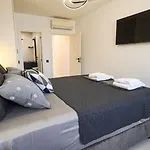 Luxury Seaview Azzurro 5 Apartment *