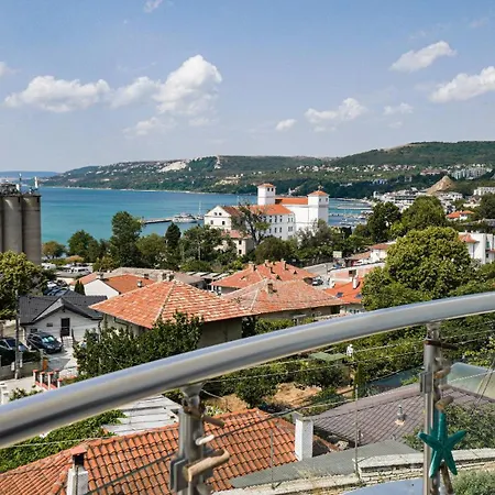 Luxury Seaview Azzurro 5 * Balchik