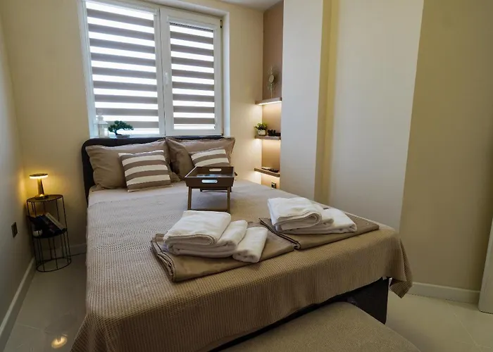 Luxury Seaview Azzurro 5 Apartment