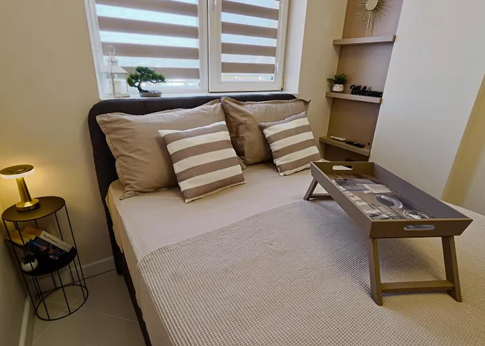 Luxury Seaview Azzurro 5 Apartment *