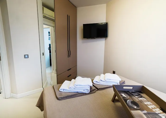 Luxury Seaview Azzurro 5 *